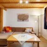 بيت ضيافة Gaestehaus Klingele 3*