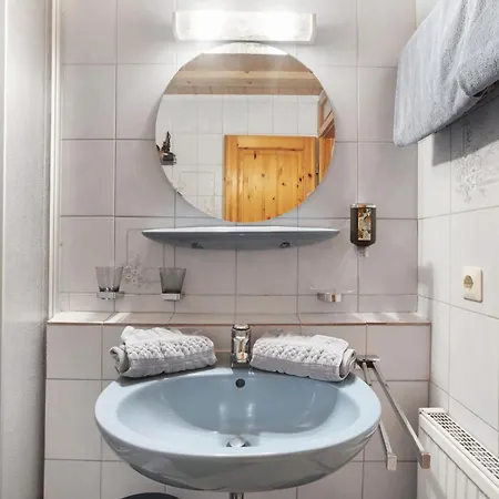 Pensión Gaestehaus Klingele 3*