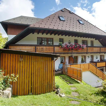 بيت ضيافة Gaestehaus Klingele تودموس